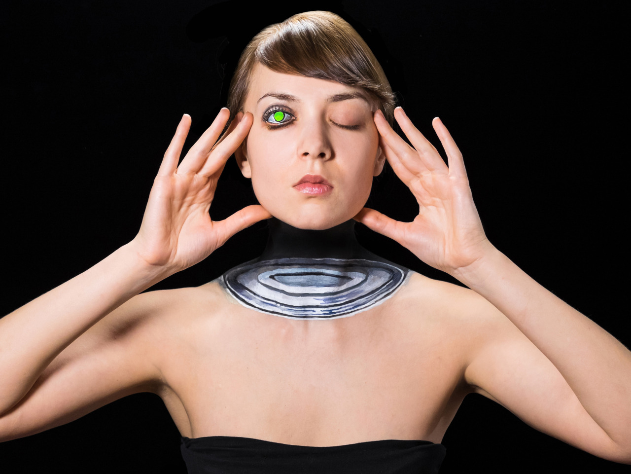 Wireless Charging by Hikaru Cho. This artwork was commissioned to mark the launch of the Samsung Galaxy S6.